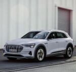 audi-e-tron-50-2020-manual.jpg